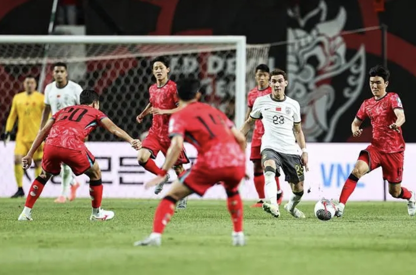 国足0比1负韩国，国足还有希望吗？